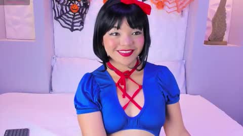 EMILY online show from 10/23/25, 07:45