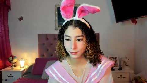 Snapshot of emilysantana790694 chatting on 01/19/26, 01:09 Emily Santana online show from 01/19/26, 01:09