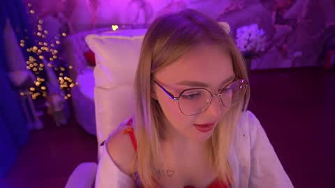  MY NAME IS Emily WELCOME EVERYONE I WILL BE HAPPY TO GIVE YOU WHAT YOU HAVE DREAMED OF FOR SO LONG online show from 01/17/25, 03:34