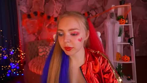 Snapshot of emilysunshines chatting on 10/31/25, 07:42 MY NAME IS Emily WELCOME EVERYONE I WILL BE HAPPY TO GIVE YOU WHAT YOU HAVE DREAMED OF FOR SO LONG online show from 10/31/25, 07:42