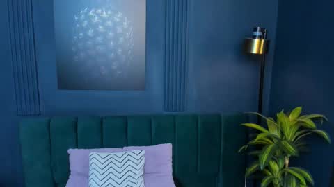 Snapshot of emilythyson chatting on 10/14/25, 12:06 Emily Thyson online show from 10/14/25, 12:06