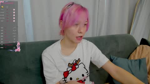 Snapshot of emilytrase chatting on 04/04/26, 01:15 Betty online show from 04/04/26, 01:15