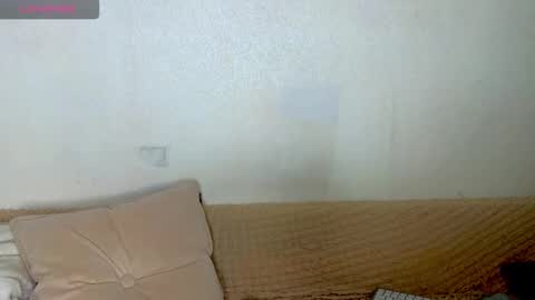 Snapshot of emilytrays chatting on 01/08/26, 03:25 Emily wish-list online show from 01/08/26, 03:25