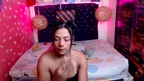 Emily online show from 01/20/25, 02:57