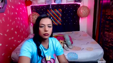 Emily online show from 02/04/25, 05:12