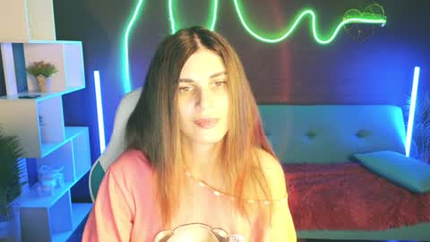 Emily online show from 12/02/24, 01:36