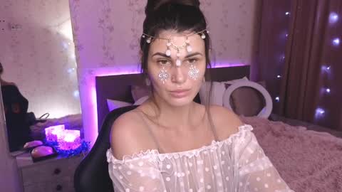 Emily online show from 01/03/25, 01:59