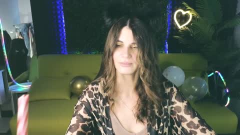 Emily online show from 01/17/25, 04:49