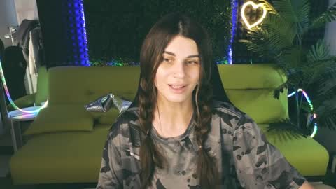 Emily online show from 01/20/25, 04:32