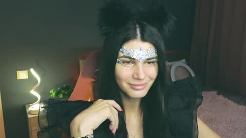 Emily online show from 01/25/25, 01:32