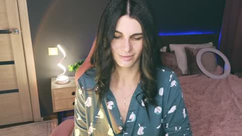 Emily online show from 01/26/25, 04:51