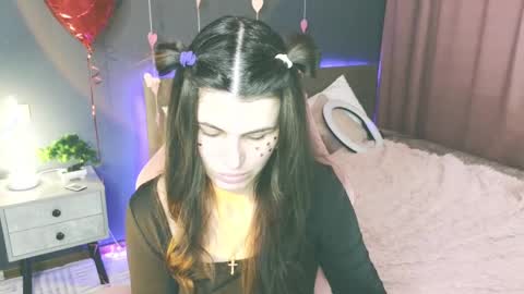 Emily online show from 02/19/25, 10:34