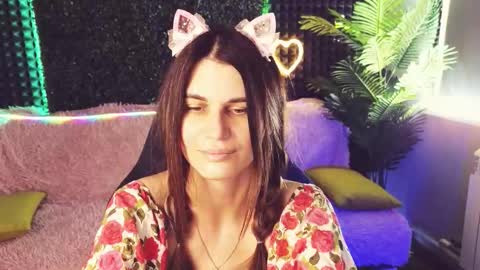 Emily online show from 09/25/25, 05:22