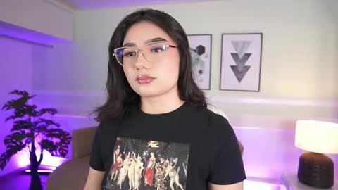 Emily Turner  online show from 11/13/25, 07:13