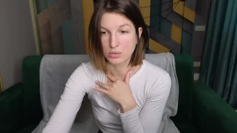 EmilyWalkers online show from 12/03/24, 10:17