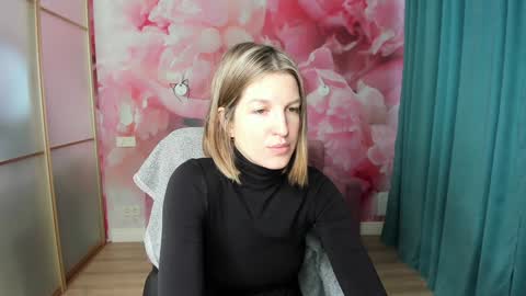 EmilyWalkers online show from 12/11/24, 07:42