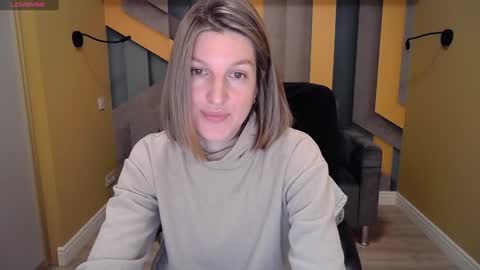 EmilyWalkers online show from 12/18/24, 08:09