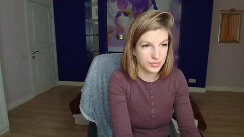 EmilyWalkers online show from 12/23/24, 08:00