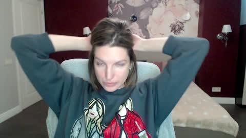 EmilyWalkers online show from 01/23/25, 07:43