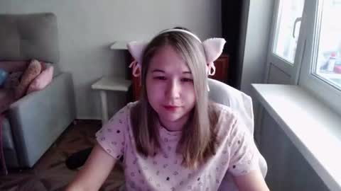 emilyway online show from 06/18/26, 10:52