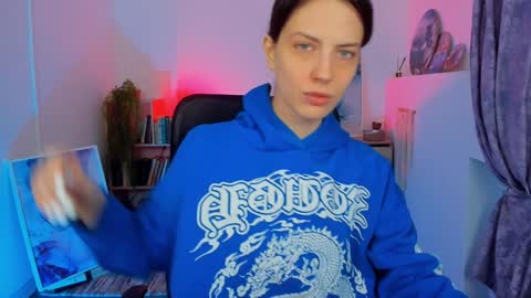 Emily online show from 12/09/24, 06:55
