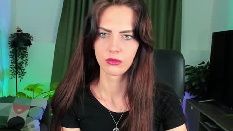 Emily online show from 01/28/25, 09:19