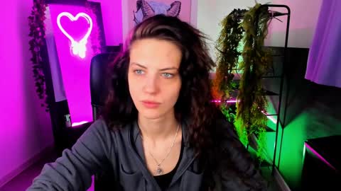 Emily online show from 01/29/25, 05:40