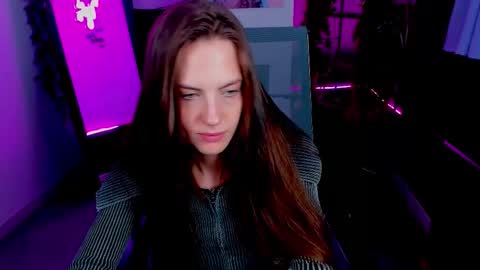 Emily online show from 10/22/25, 07:52