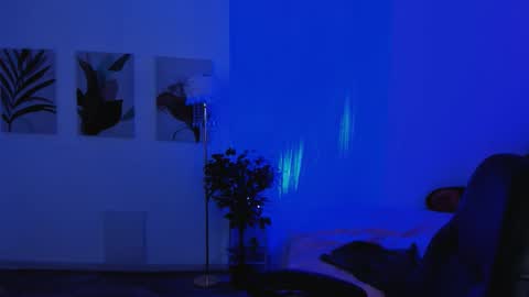 Emily online show from 10/28/25, 07:45