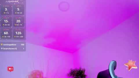 E M I L Y online show from 10/06/25, 04:15