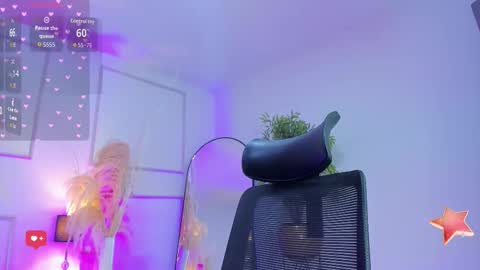 E M I L Y online show from 12/17/25, 02:45