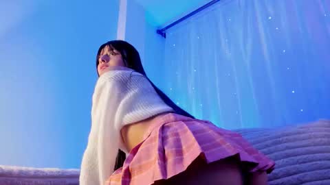 Snapshot of emilywithe_ chatting on 02/24/26, 11:36 online show from 02/24/26, 11:36