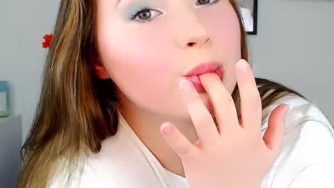 Emily online show from 12/11/24, 11:10