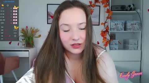 Emily online show from 03/11/25, 06:32