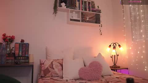 IG thickemmsss online show from 09/14/25, 05:01