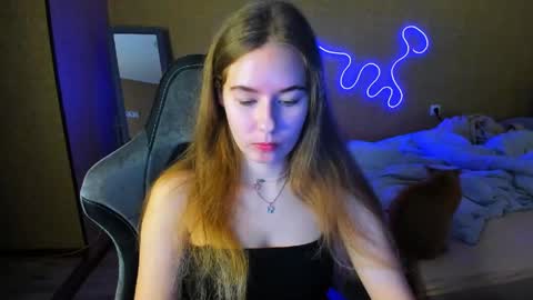 Emily online show from 05/11/26, 07:11