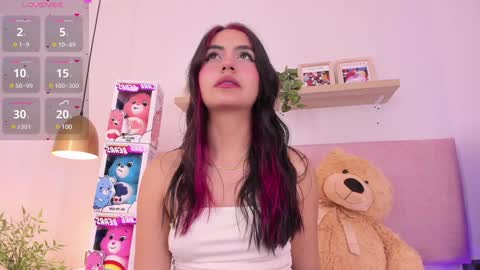 Emily Bank online show from 12/07/24, 11:23
