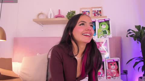 Emily Bank online show from 12/23/24, 11:49