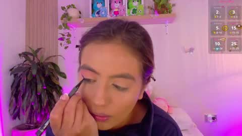 Emily Bank online show from 06/08/26, 01:11
