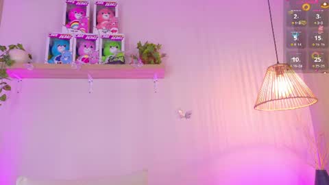 Emily Bank online show from 06/11/26, 12:32
