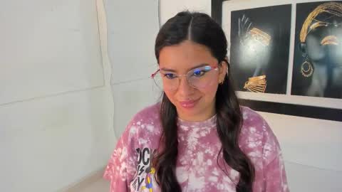 emilyy_cooperr online show from 12/03/25, 12:03