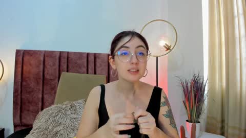 Emilyy Watson online show from 12/15/24, 02:16