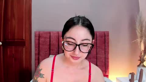 Emilyy Watson online show from 05/09/26, 12:54