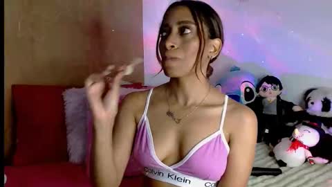 emilyzans07 online show from 03/12/25, 01:58