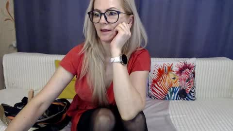 Emily Zest online show from 01/28/25, 09:08