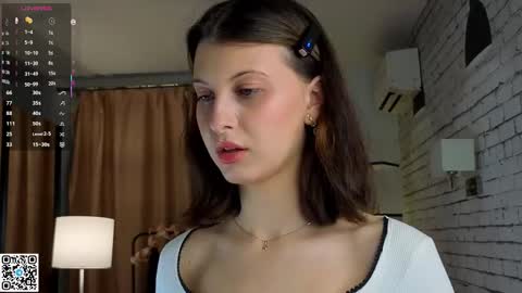 Emilia online show from 09/12/25, 06:19