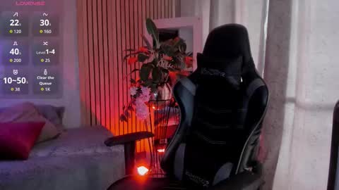 Snapshot of emma_____________ chatting on 09/22/25, 09:06 online show from 09/22/25, 09:06