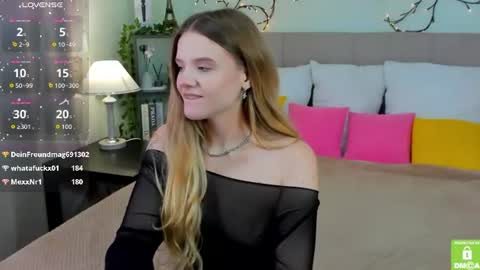 emma__peach online show from 07/26/26, 08:21