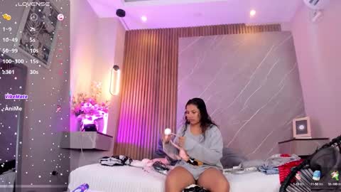emma__rose1 online show from 10/16/25, 02:23