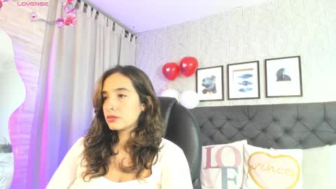Emma online show from 02/17/25, 12:27